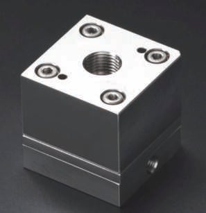 集積型マイクロリアクター　8×8型