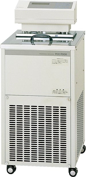 割引購入 プロキュアエース東京理化 低温恒温水循環装置 NCC-3000A  483-7401 1台